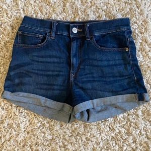 Express Jean shorts sz 6